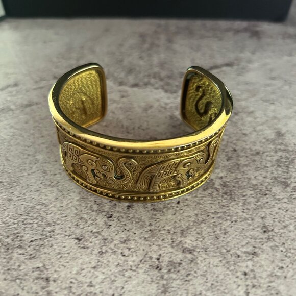 Vintage MMA Gold Elephant Cuff Bracelet India Metropolitan Museum 24kt plated - Picture 2 of 11